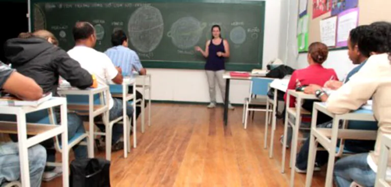 Programa de Educação de Jovens e Adultos 2015